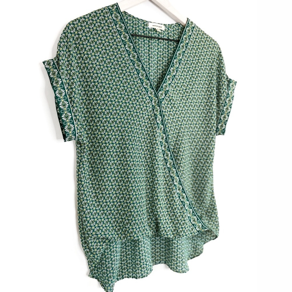 Max Studio Crepe Faux Wrap Short Sleeve Top, Green Floral - Size S - Picture 5 of 10